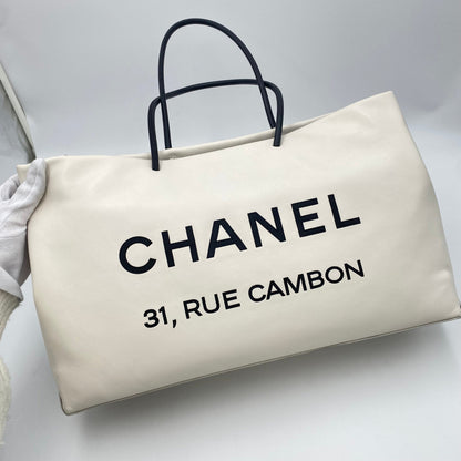 CHANEL VINTAGE ESSENTIAL TOTE HAND BAG WHITE CALF SKIN 90198155