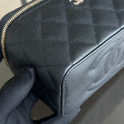 *Microchip, Like New* Long Vanity Classic Quilted Caviar Small Black LGHW