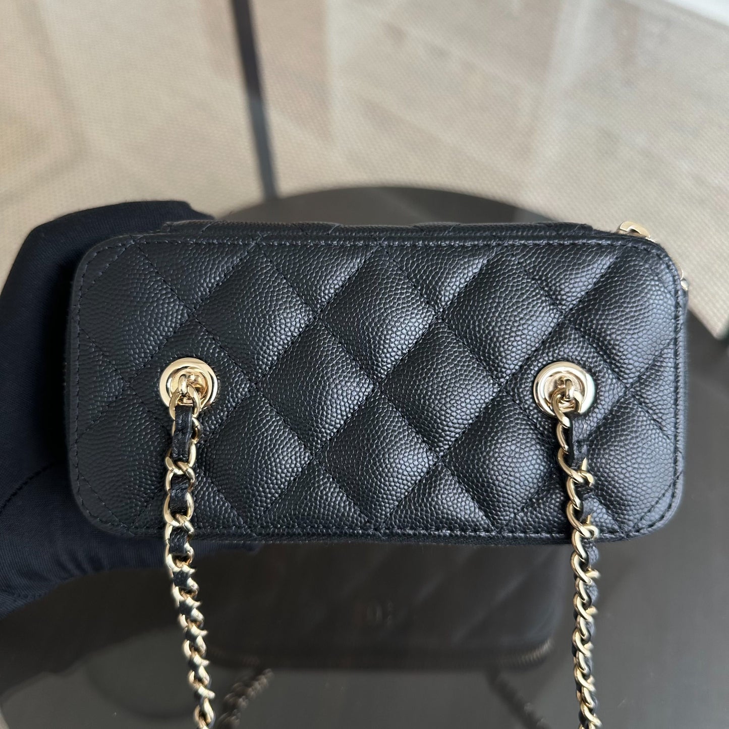 *Microchip, Like New* Long Vanity Classic Quilted Caviar Small Black LGHW
