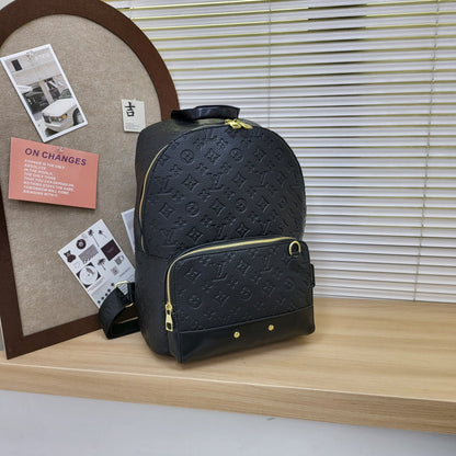 Louis Vuitton / Gucci handbags ( backpack)