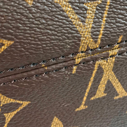 LOUIS VUITTON Tote Bag