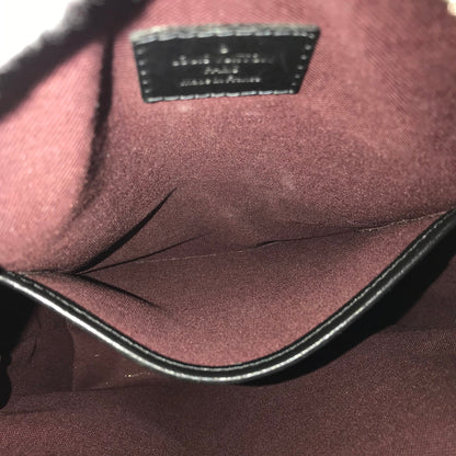 LOUIS VUITTON Shoulder Bag