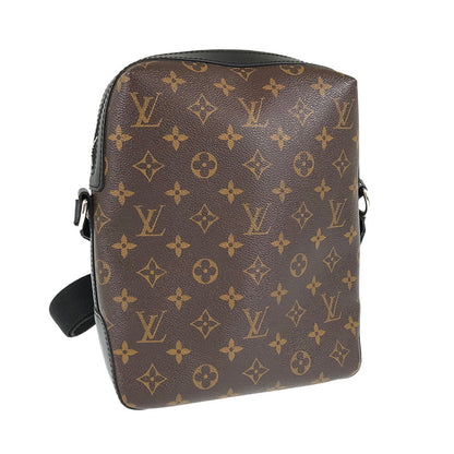 LOUIS VUITTON Shoulder Bag