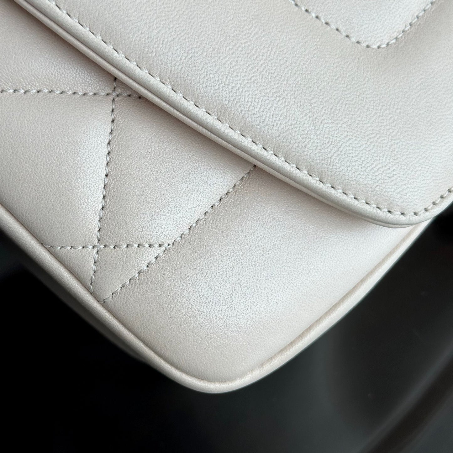 *Modern Reissue 2015* Diana Jumbo 28CM Quilted Lambskin Beige GHW No 20