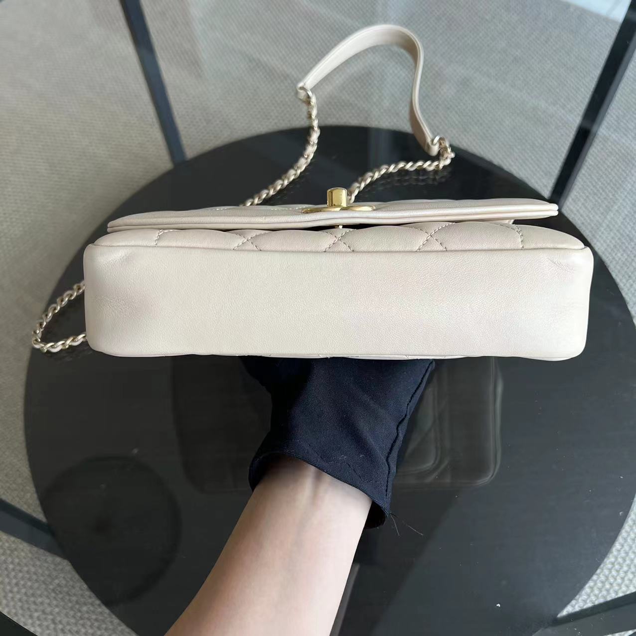 *Modern Reissue 2015* Diana Small 22CM Quilted Lambskin Beige Golden Hardware Series 20