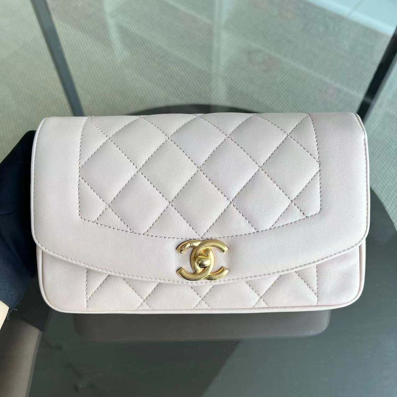 *Modern Reissue 2015* Diana Small 22CM Quilted Lambskin Light Pink Golden Hardware Series 20