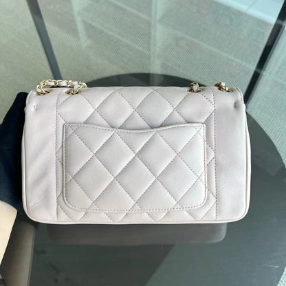 *Modern Reissue 2015* Diana Small 22CM Quilted Lambskin Light Pink Golden Hardware Series 20