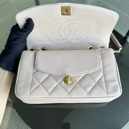 *Modern Reissue 2015* Diana Small 22CM Quilted Lambskin Light Pink Golden Hardware Series 20