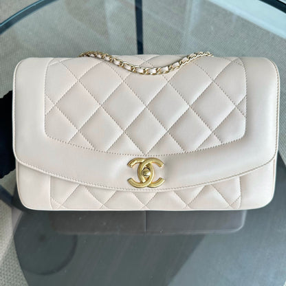 *Modern Reissue, Like New* Diana Jumbo 28CM Quilted Lambskin Beige GHW No 20