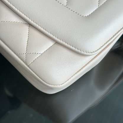 *Modern Reissue, Like New* Diana Jumbo 28CM Quilted Lambskin Beige GHW No 20