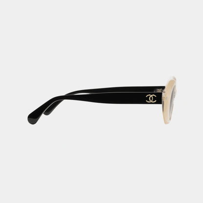Oval Glasses in Acetate Frame