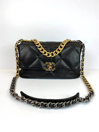 HANDBAG envelope CHANEL 19