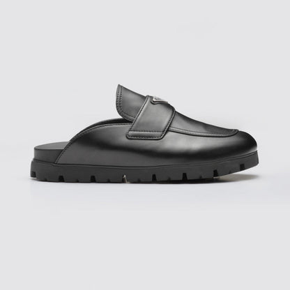 Leather sabots