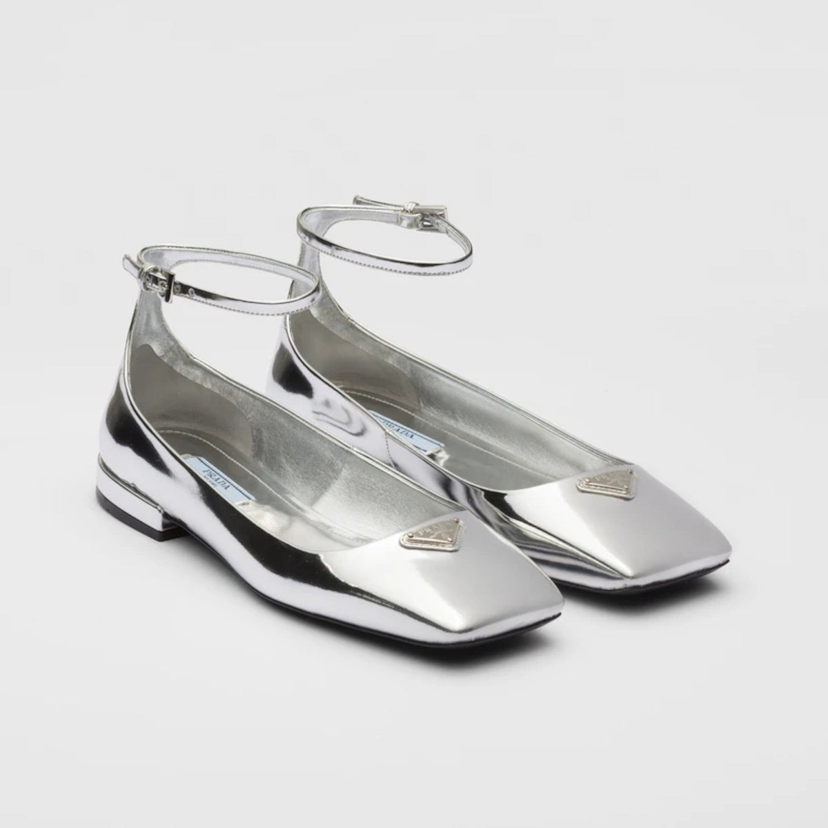 Metallic leather ballerinas