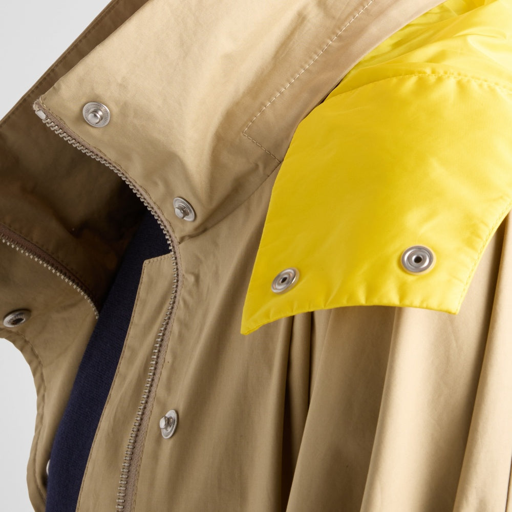 Technical poplin raincoat