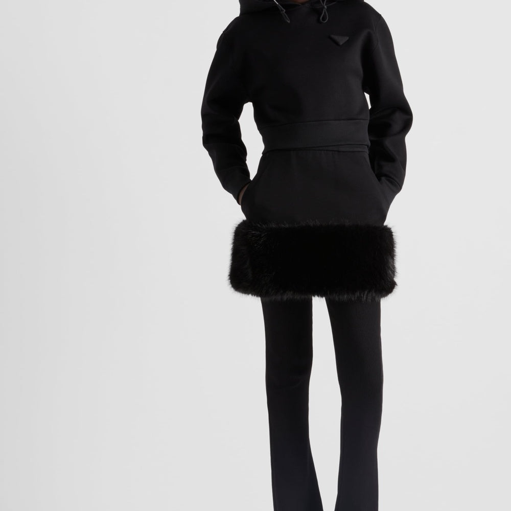 Cropped hoodie