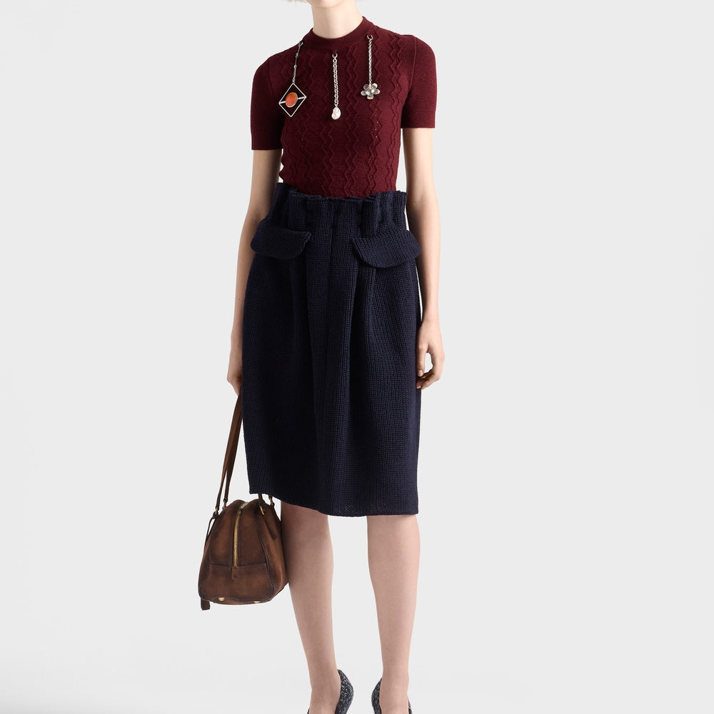Short-sleeved wool sweater with pendants