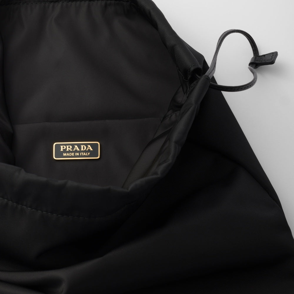 Re-Nylon pouch
