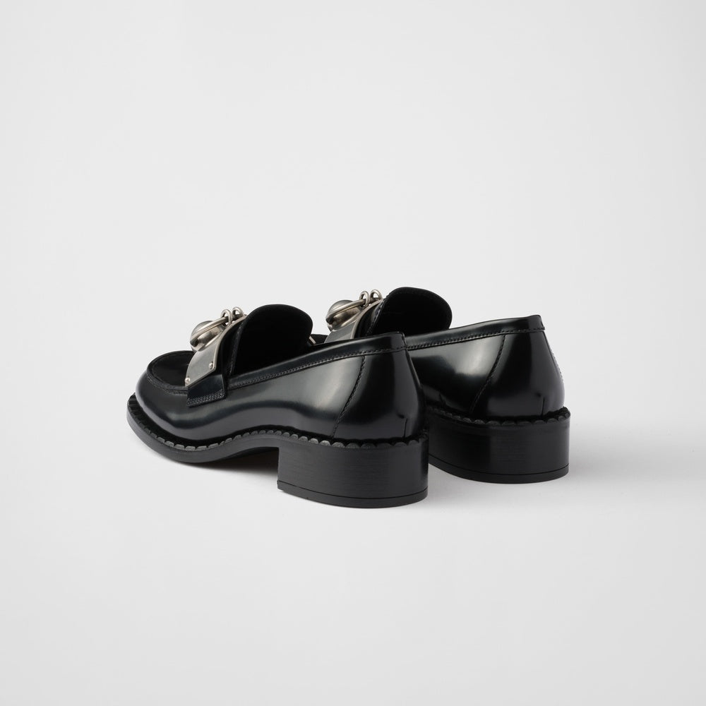 Brushed leather loafers with metal details