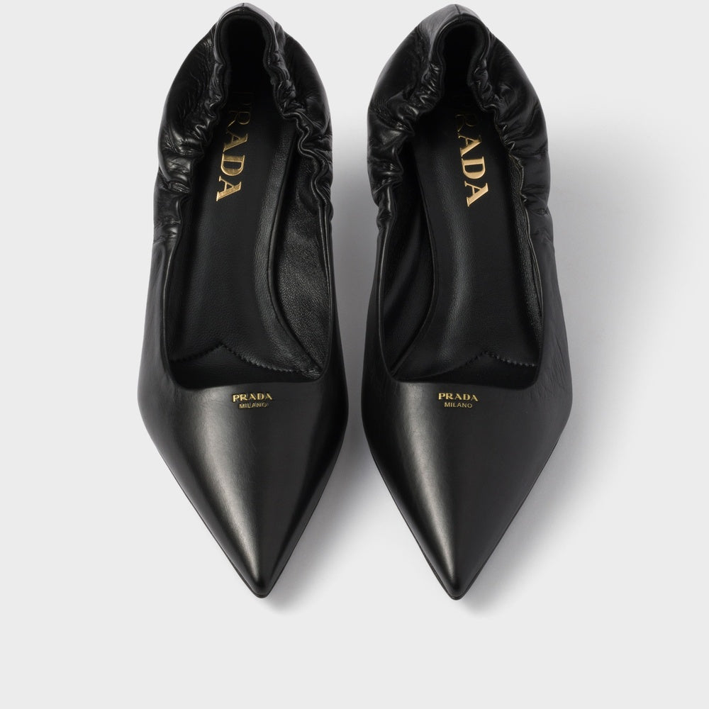 Leather pumps