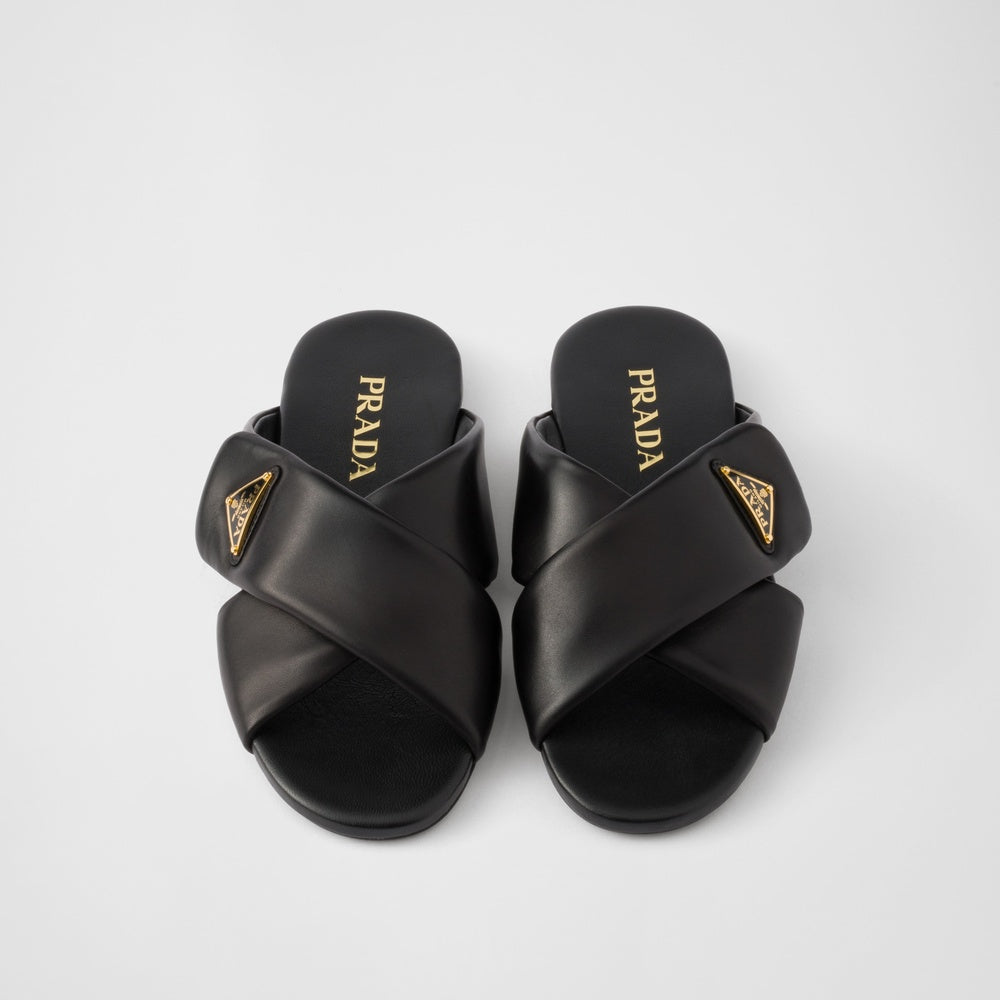 Padded nappa leather slides