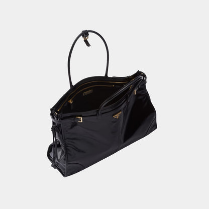 Bonnie Extra Large Calfskin Leather Handbag