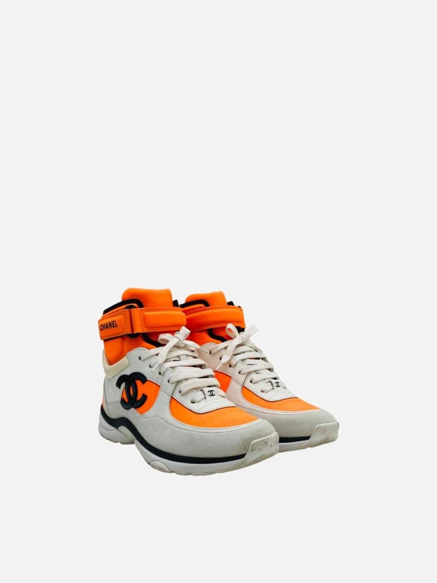 CHANEL 2018 White & Orange Size EU 37 Sneakers