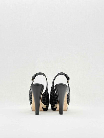 CHANEL Black Size EU 39 Slingbacks