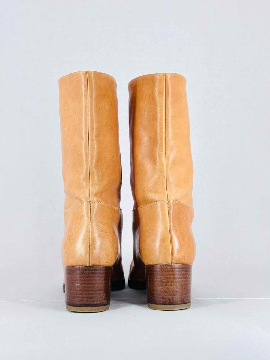 CHANEL Block Heel Beige Size EU 40.5 Mid Calf Boots