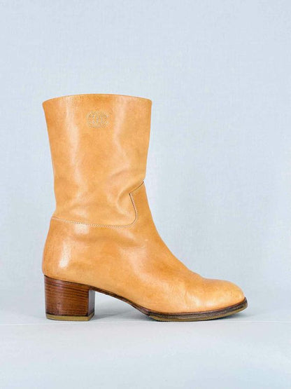 CHANEL Block Heel Beige Size EU 40.5 Mid Calf Boots
