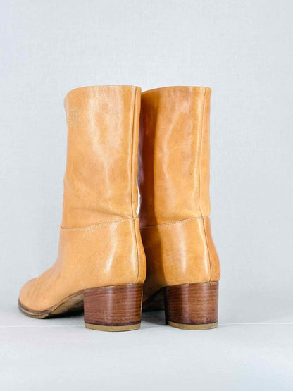 CHANEL Block Heel Beige Size EU 40.5 Mid Calf Boots