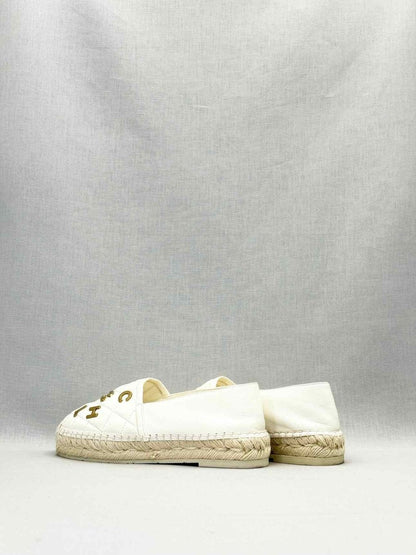 CHANEL Espadrille White Size EU 36 Loafers