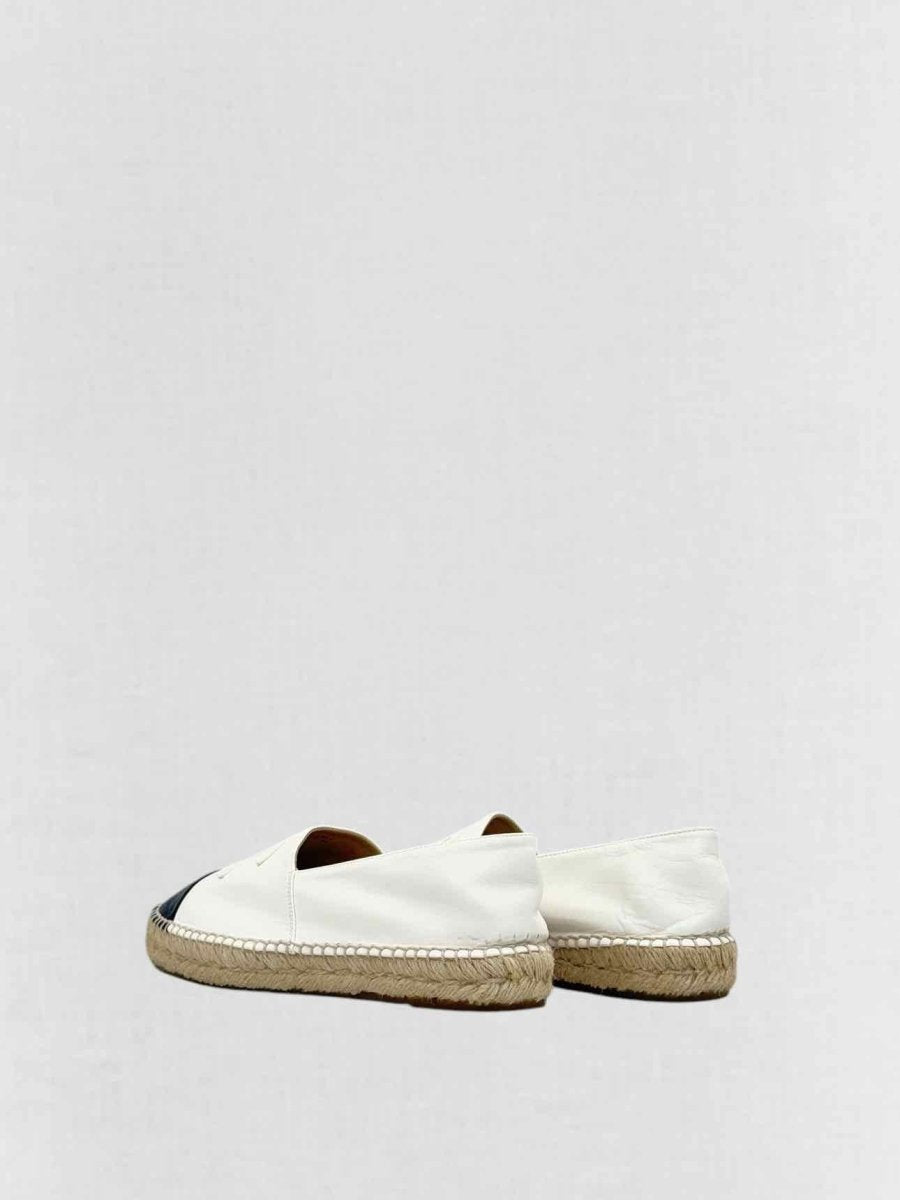 CHANEL Espadrille White w/ Black Size EU 39 Flats
