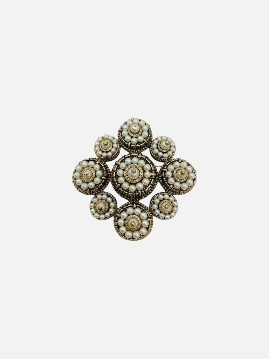 CHANEL Fashion Brooch
