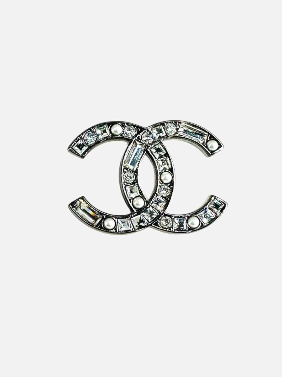 CHANEL Fashion Earrings