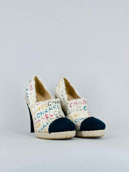 CHANEL Graffiti White Multicolor Size EU 41.5 Pumps