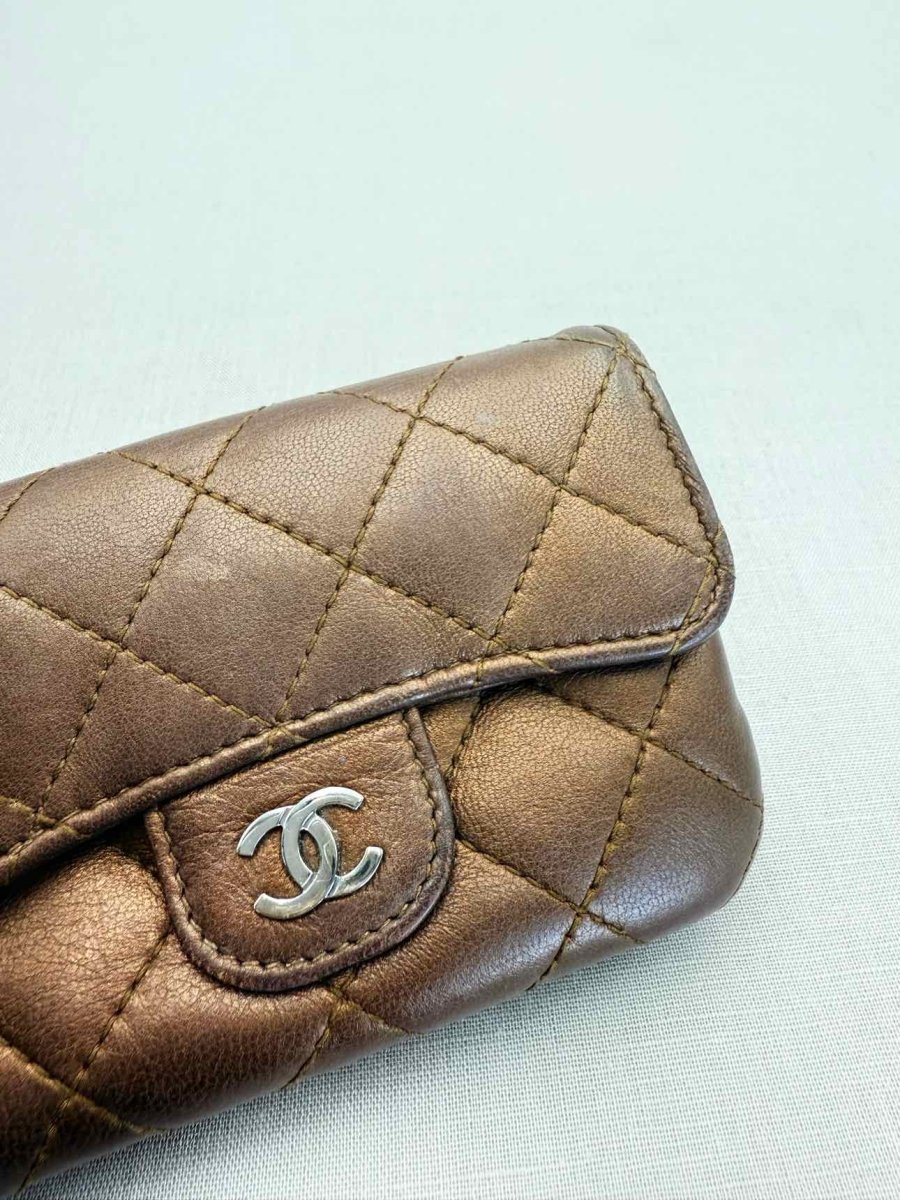 CHANEL Matelasse Bronze Compact Wallet