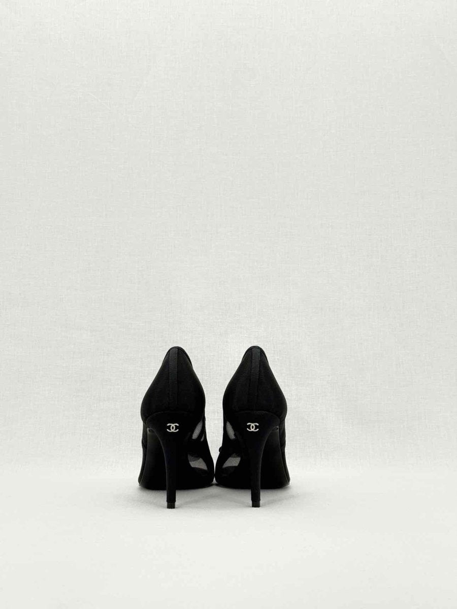 CHANEL Mesh Camellia Black Size EU 38C Pumps
