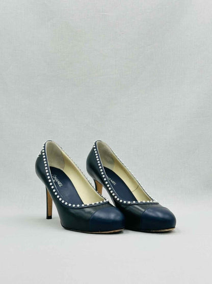 CHANEL Black w/ Blue & Beige Cap Toe Size EU 39 Pumps