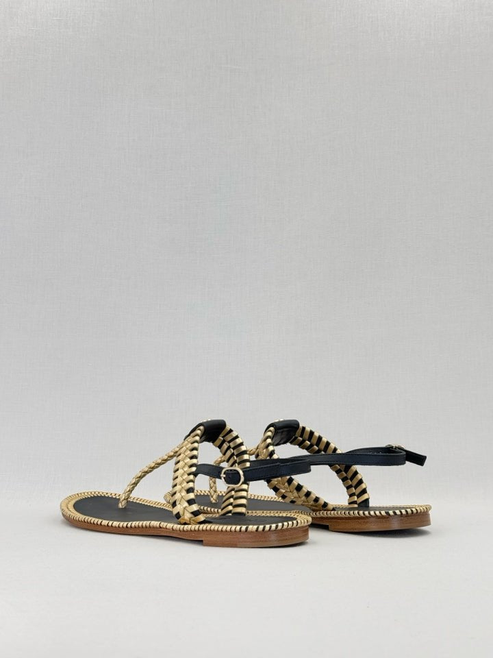 CHANEL Thong Gold & Black Size EU 39 Sandals