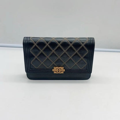 Chanel Wallet On Chain Black Quilted Leather Crossbody Bag Medium