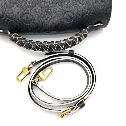 Louis Vuitton Métis Pochette Black Monogram Leather Bag