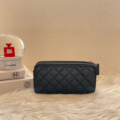 Chanel Quilted Black Leather Cellphone Bag - Preloved