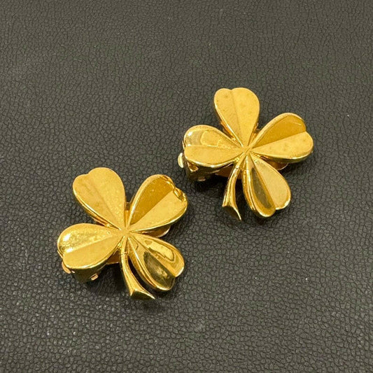 Chanel Clover Clip-On Earrings Gold-Tone Floral Design  Vintage Jewelry