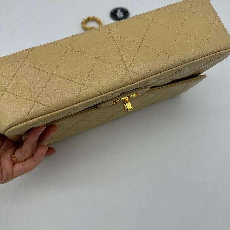 Chanel Vintage Beige Lambskin Single Flap Bag with Gold Hardware and Chain Strap - Medium Size