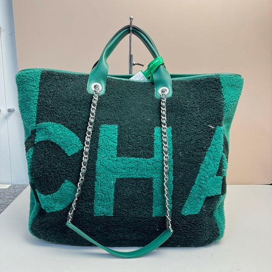 Chanel Logo 2way Shopping Tote Bag - Green, Large Size.
