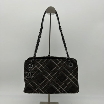 Chanel Black Quilted Leather Shoulder Bag Medium Size