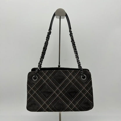 Chanel Black Quilted Leather Shoulder Bag Medium Size