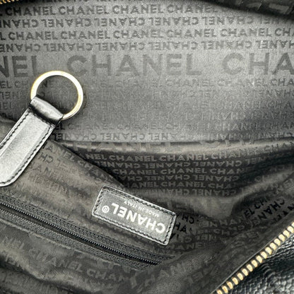 Chanel Black Leather Shoulder Bag Medium Size