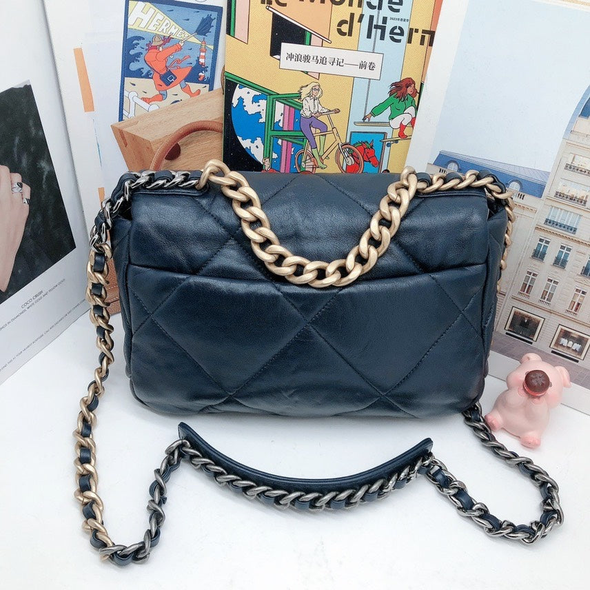 Chanel Black Quilted Leather Flap Bag Medium with Chain Strap